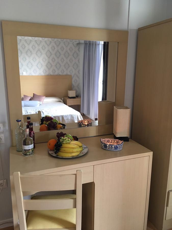 Aphrodite Hotel Syros Kini Ngoại thất bức ảnh