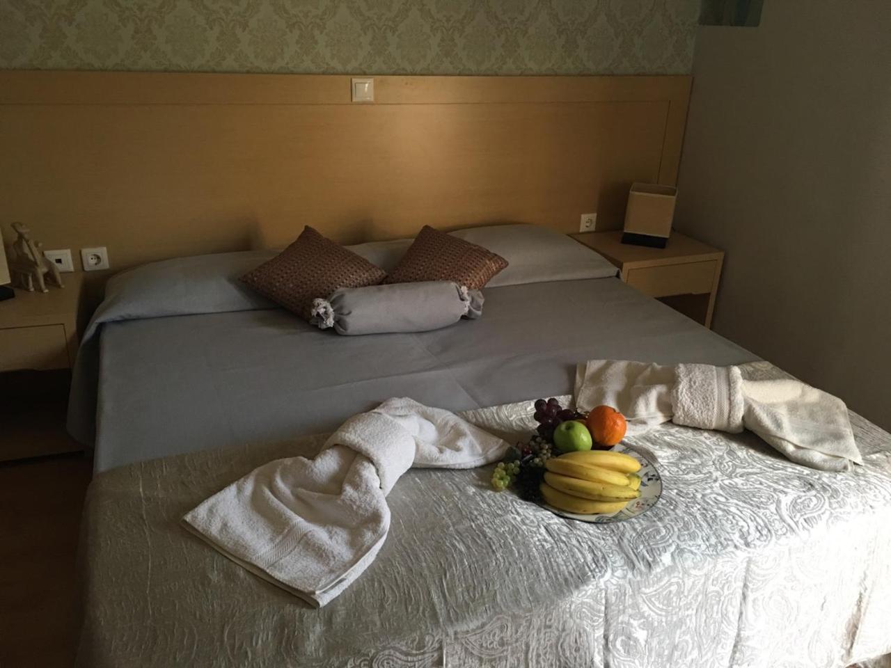 Aphrodite Hotel Syros Kini Ngoại thất bức ảnh