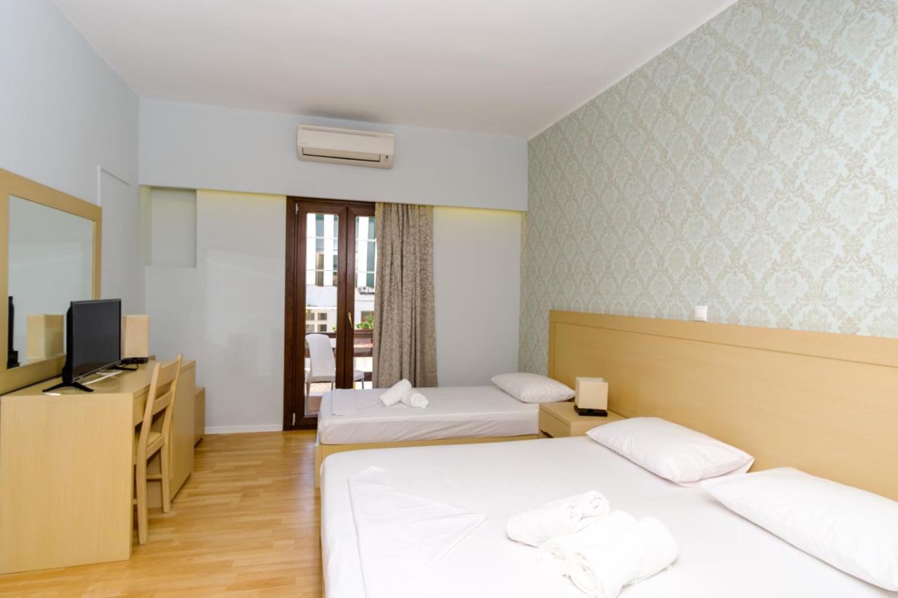 Aphrodite Hotel Syros Kini Ngoại thất bức ảnh